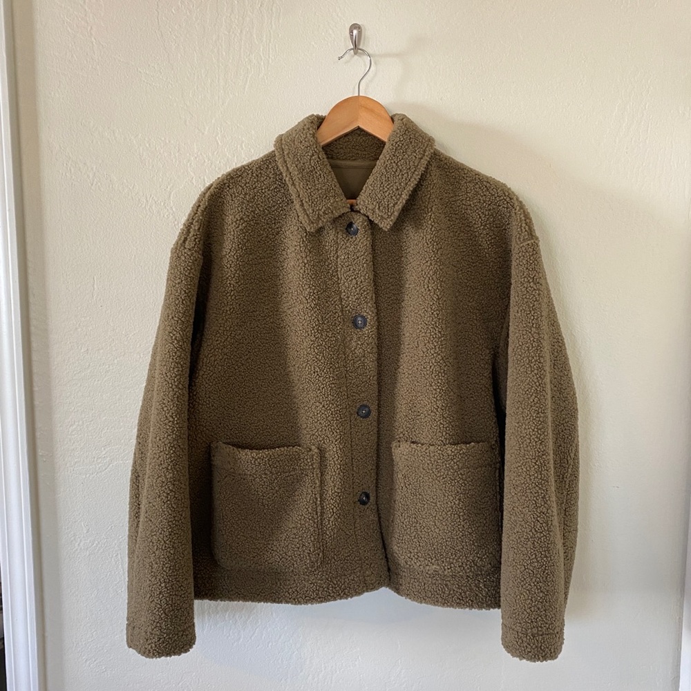Olive Green Sherpa UNIQLO Women’s Jacket Size XL
